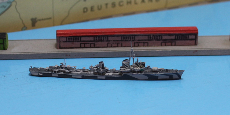 Destroyer "32" camouflage painted decks (1 p.) GER 1943 Neptun NT 1061S